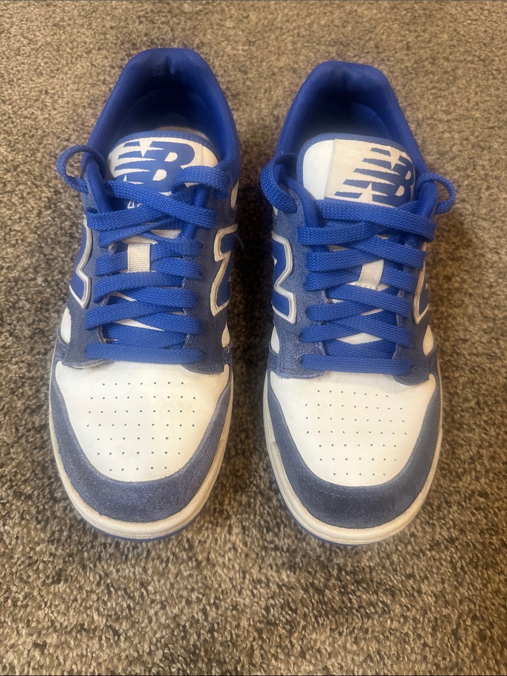 New Balance Men’s White and Blue Low-Top Sneakers 480